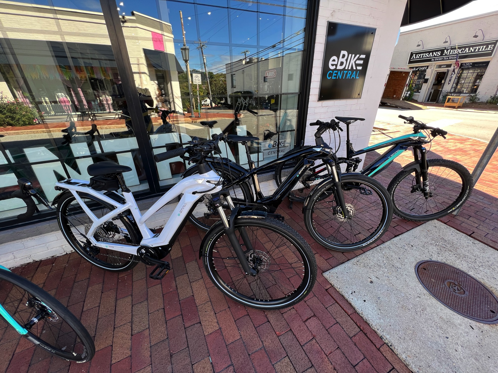 Featured image for “Bianchi eBike Family at eBike Central!”